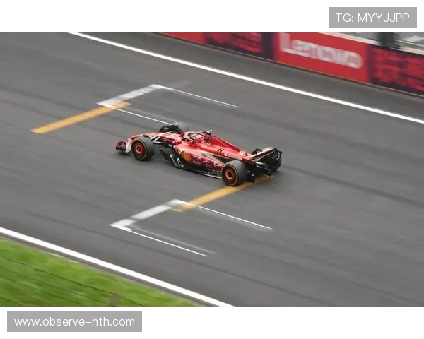 F1赛季最新动态揭秘车队策略与车手表现全面解析 F1赛季最新动态揭秘车队策略与车手表现全面解析